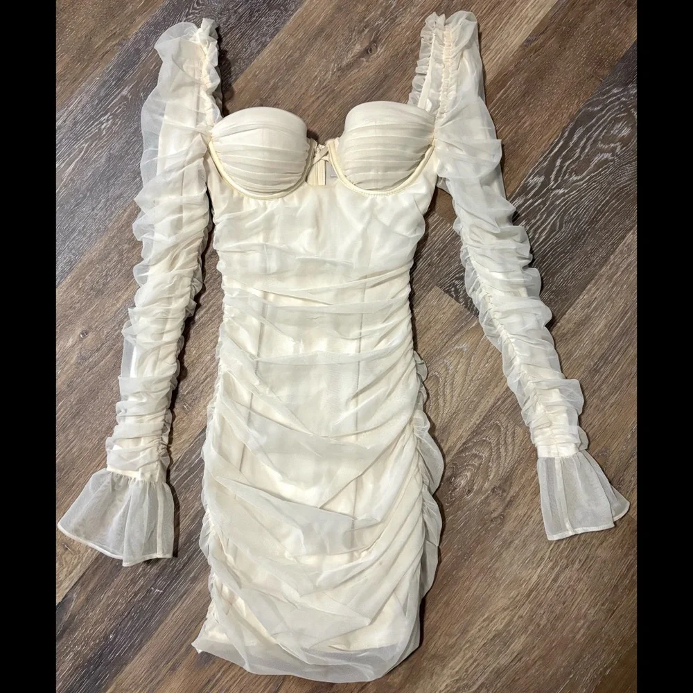 Oh Polly / White Dress - Picture 1 of 6